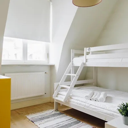 Dream - Art Gallery Family With 2 Bathrooms *