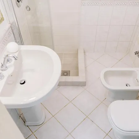 Apartman Dream - Art Gallery Family With 2 Bathrooms *